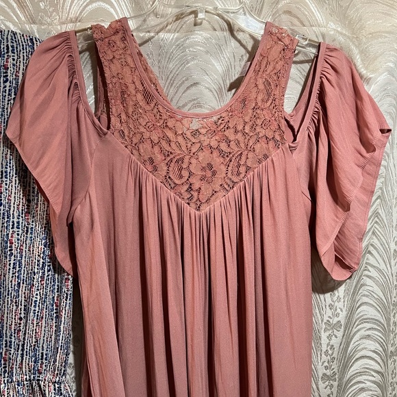 2 Forever 21Womens Sz S Pink Mauve Lace Short Dress and Blue Shorts Jumper - Picture 2 of 16